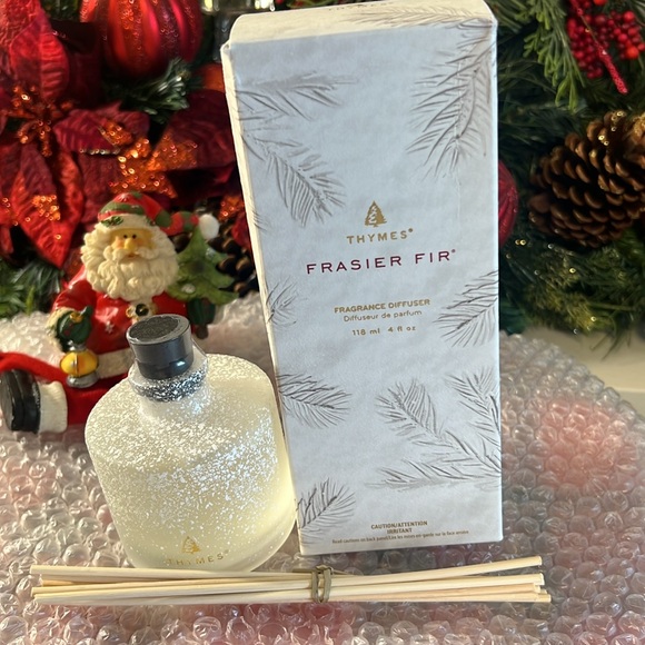🔥Thymes Frasier Fir Flocked Petite Reed Diffuser – Home Fragrance Diffuser - Picture 4 of 8